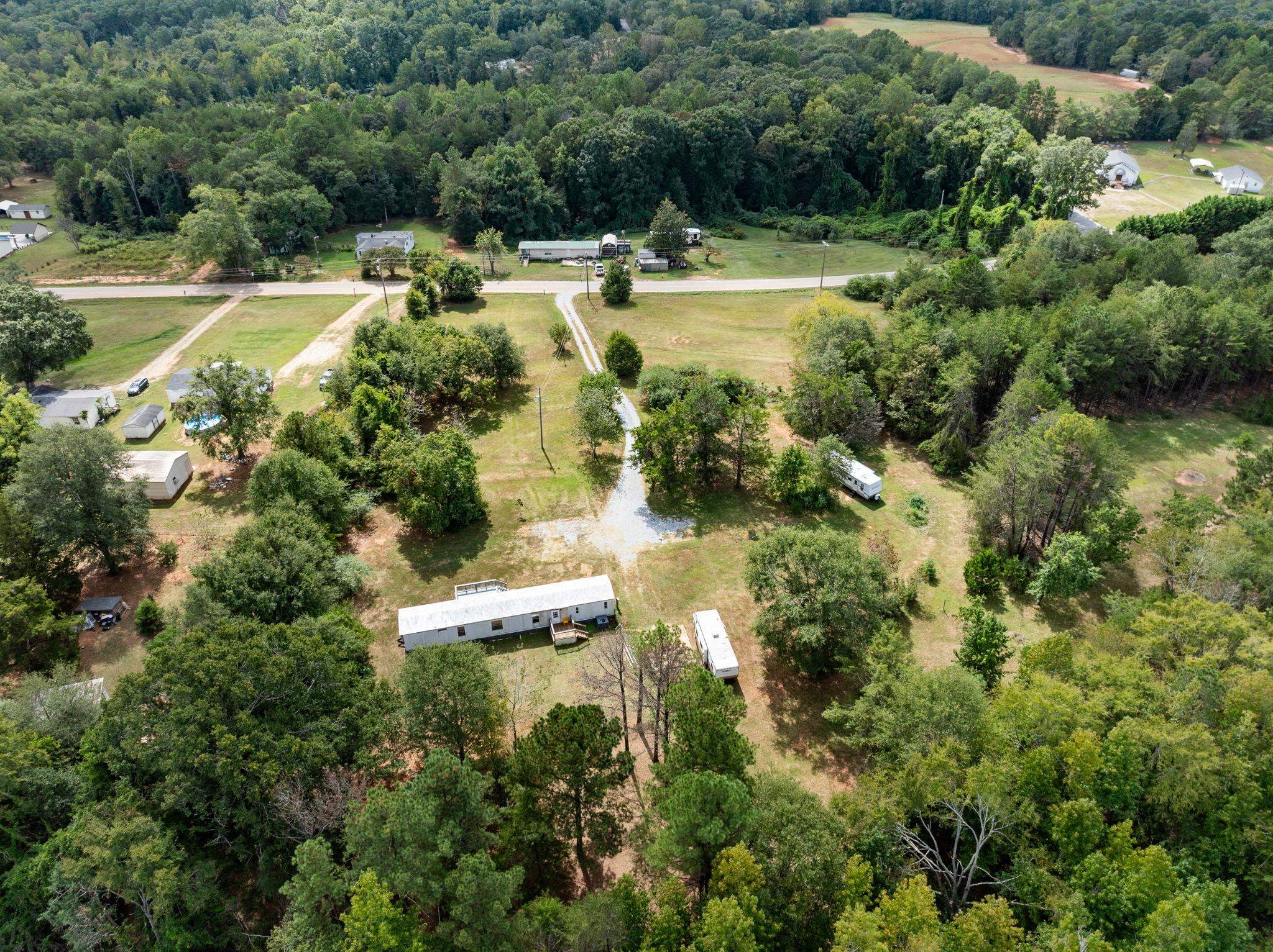 1723 Shaw Road Woodruff, SC 29388 - Photo 15 of 37
