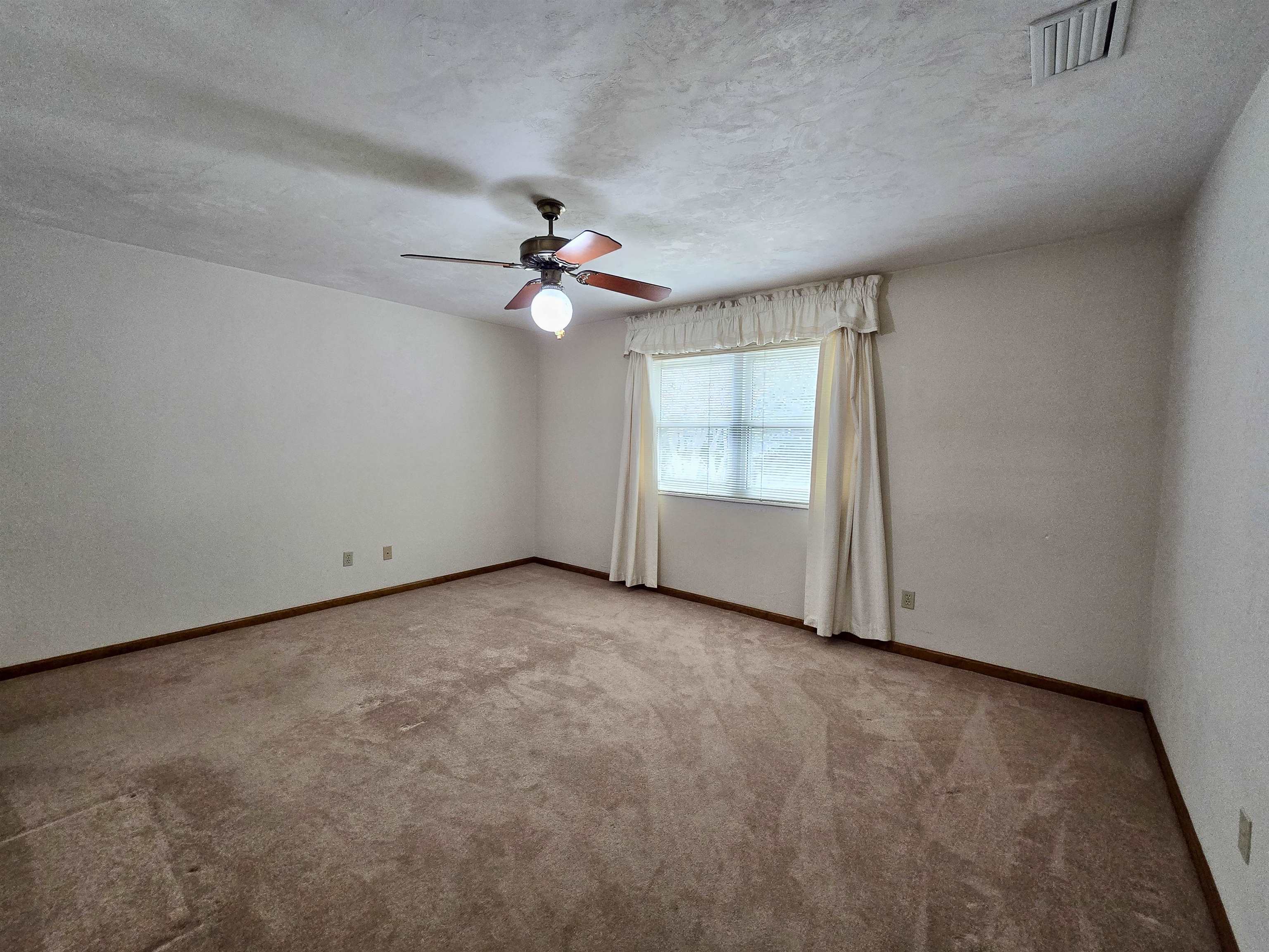 4404 Rockingham Road Tallahassee, FL 32303 - Photo 2 of 42