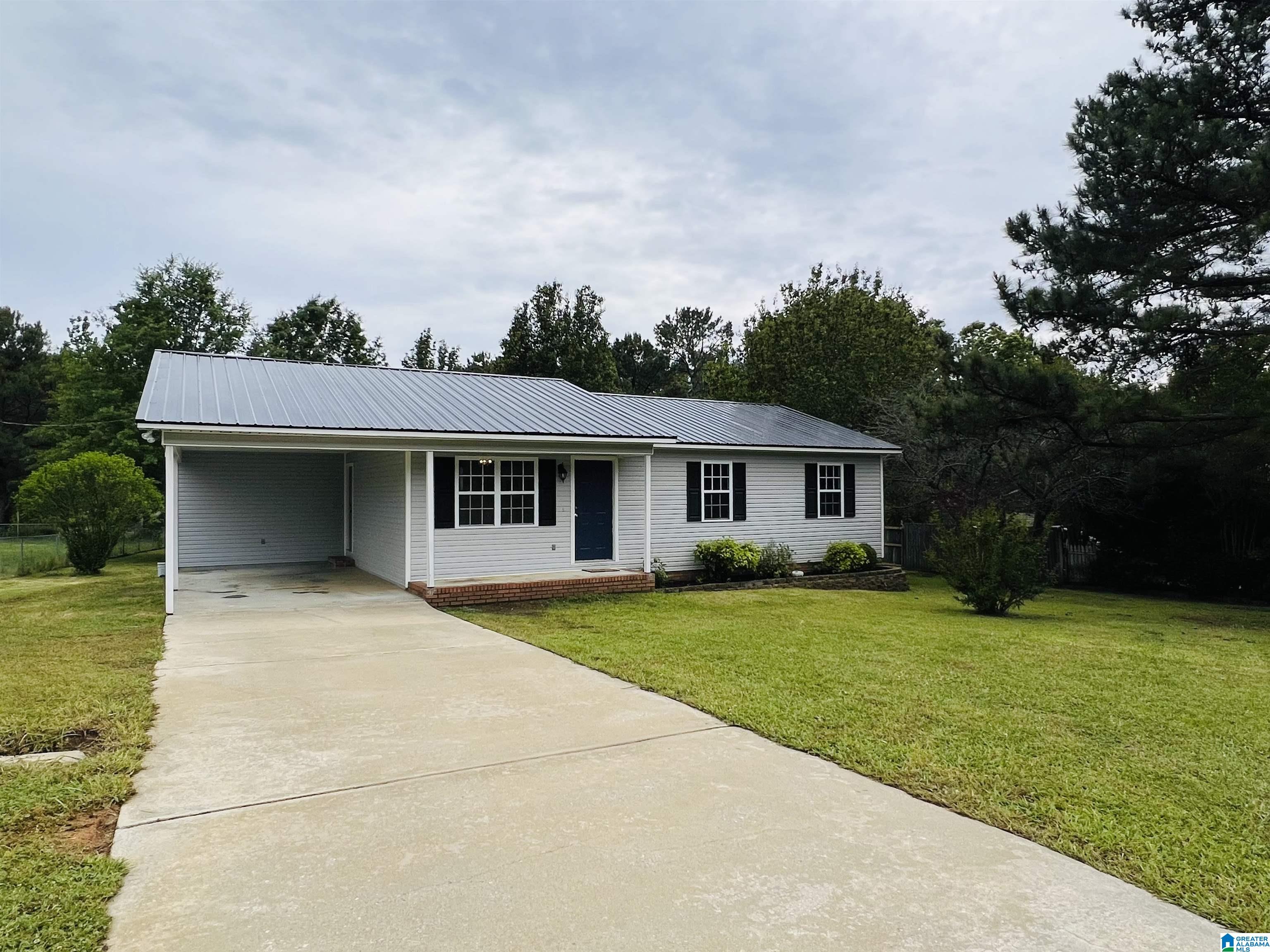 1569 Cobb Road Munford, AL 36268 - Photo 4 of 19