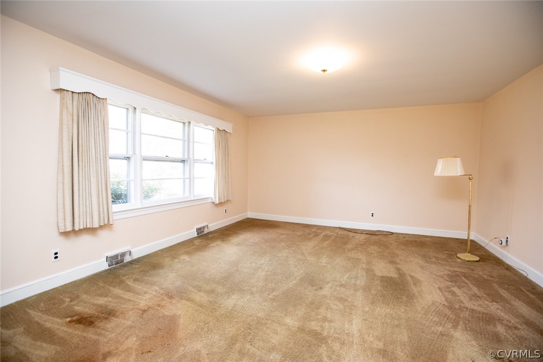 325 Fairgrounds Road Farmville, VA 23901 - Photo 4 of 40