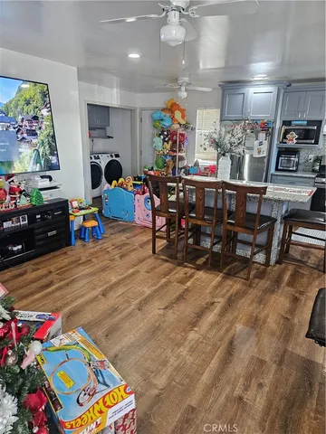 $1,298,888 | 10703 Anzac Avenue, Los Angeles, CA 90059