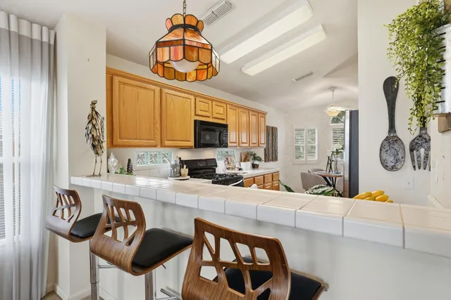 $499,000 | 100 Southern Cross Court, Roseville, CA 95747