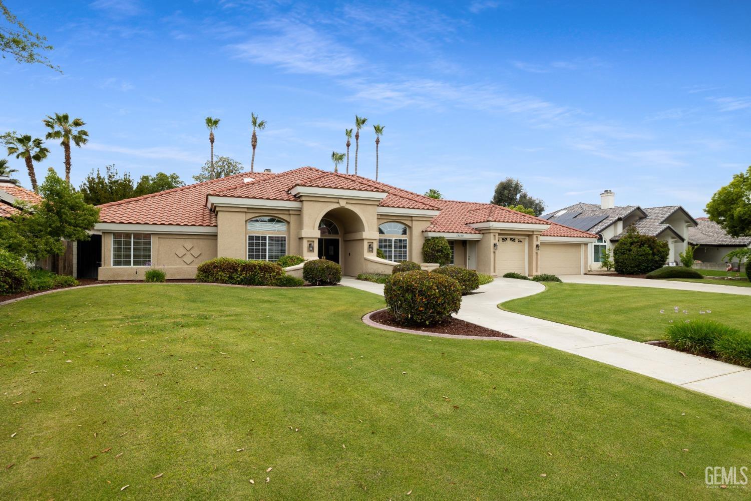 Undisclosed Address Bakersfield, CA 93314 - Photo 2 of 48