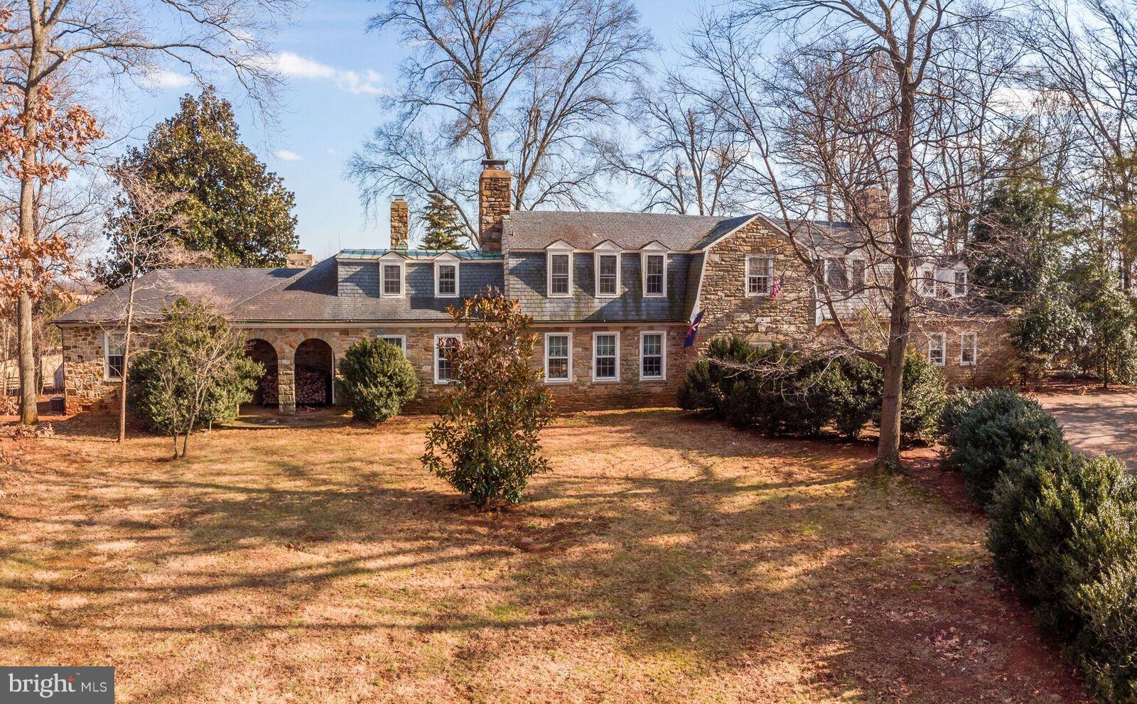 8523 Lees Ridge Road Warrenton, VA 20186 - Photo 1 of 30 Exterior (Front)