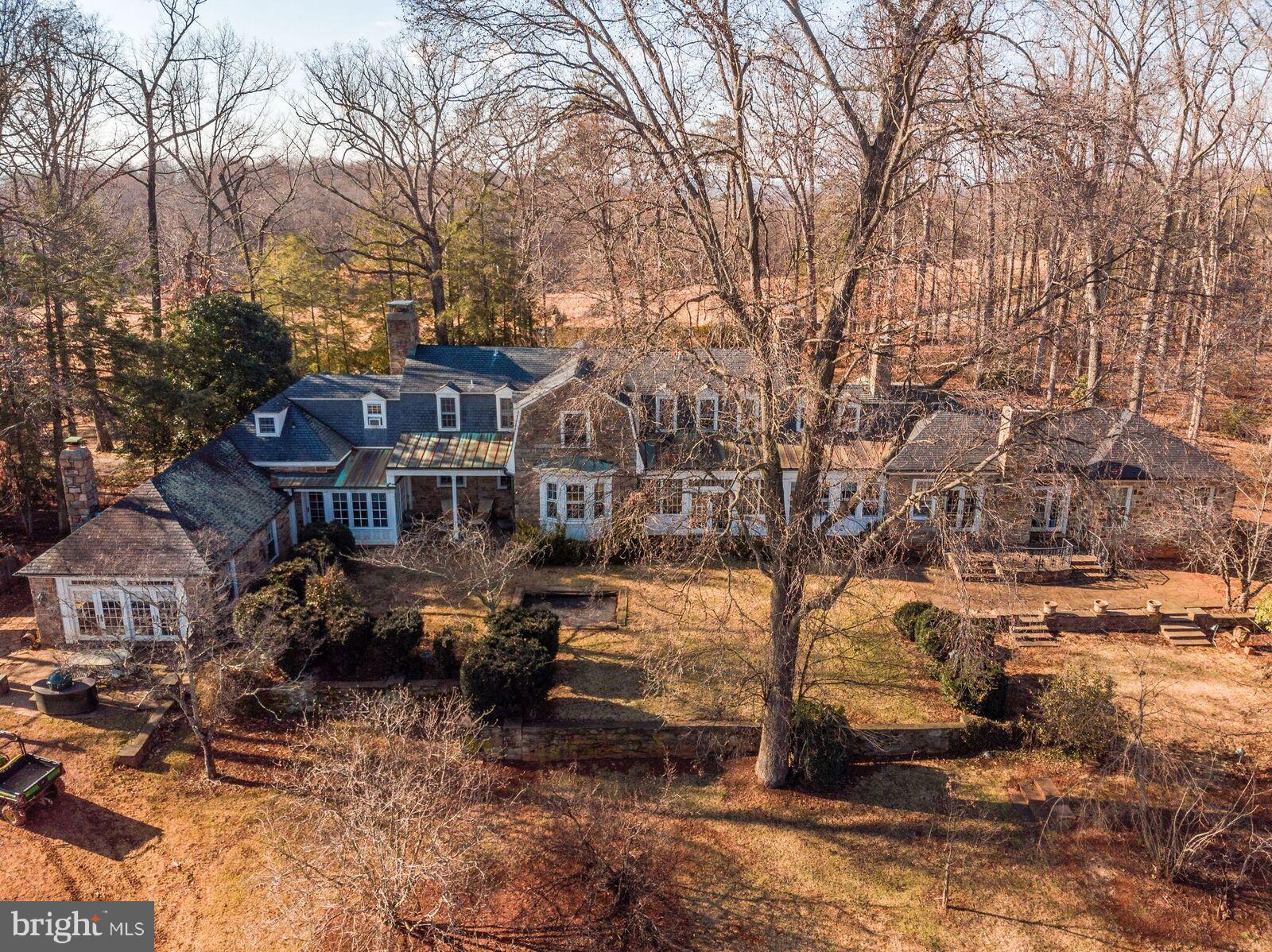 8523 Lees Ridge Road Warrenton, VA 20186 - Photo 18 of 30 Exterior (Rear)