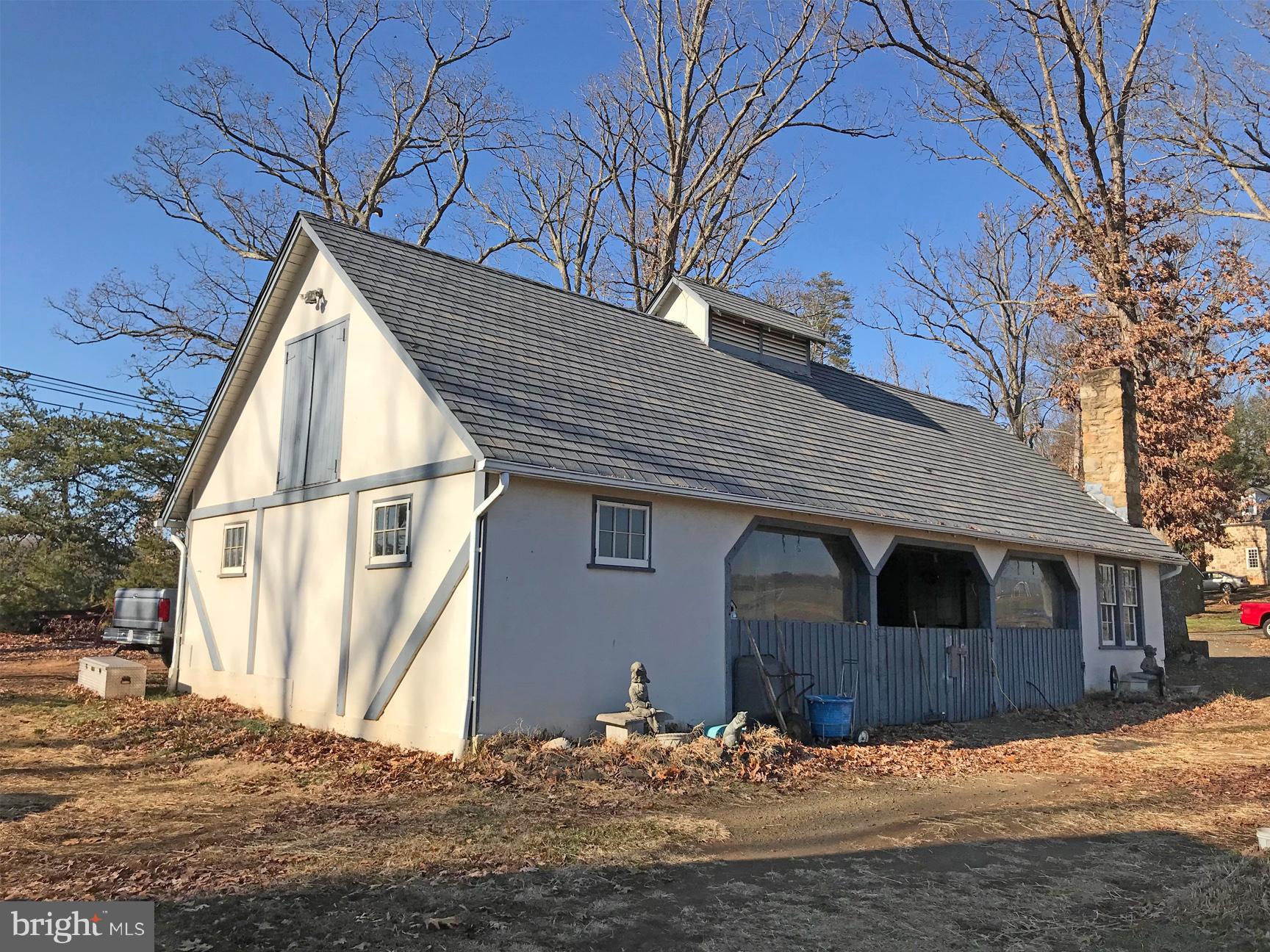 8523 Lees Ridge Road Warrenton, VA 20186 - Photo 30 of 30 Stable