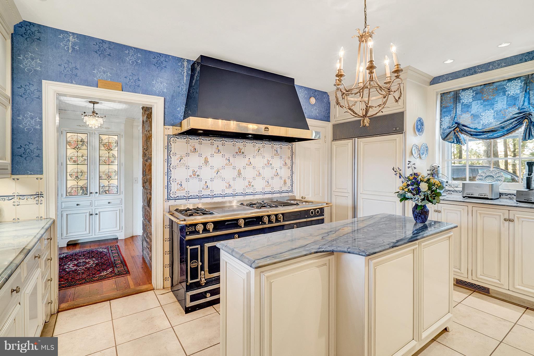 8523 Lees Ridge Road Warrenton, VA 20186 - Photo 4 of 30 Kitchen