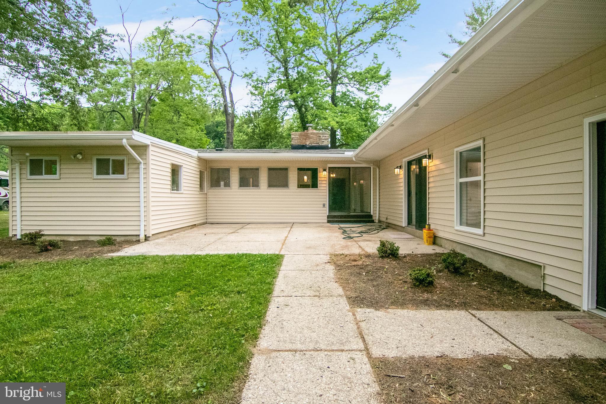 405 Dutch Ship Road Pasadena, MD 21122 - Photo 46 of 52 Gallery Image 46