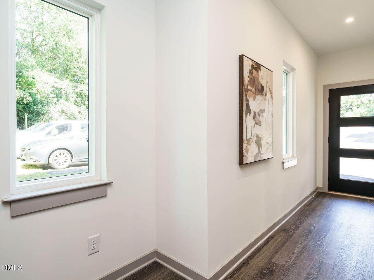 1527 Havenmont Court Raleigh, NC 27608 - Photo 11 of 41 004-1280x960-foyer