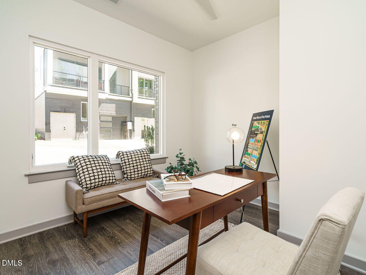 1527 Havenmont Court Raleigh, NC 27608 - Photo 28 of 41 006-1280x960-photo