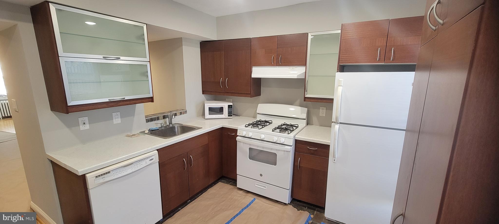 148 Gay Street Philadelphia, PA 19127 - Photo 1 of 26