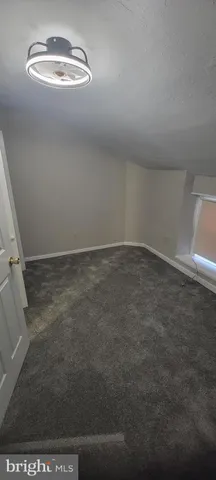 $2,000 | 148 Gay Street, Philadelphia, PA 19127