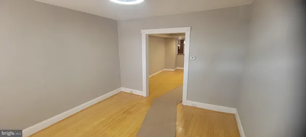 $2,000 | 148 Gay Street, Philadelphia, PA 19127