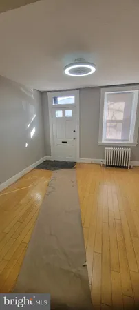 $2,000 | 148 Gay Street, Philadelphia, PA 19127