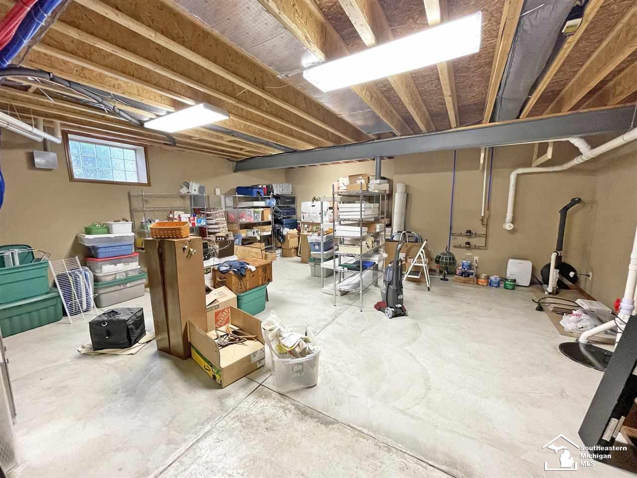 601 West Dean Road Temperance, MI 48182 - Photo 38 of 38 50201477-3D330E06-F14C-4577-A1FD-A0D14B03E8AF.JPG