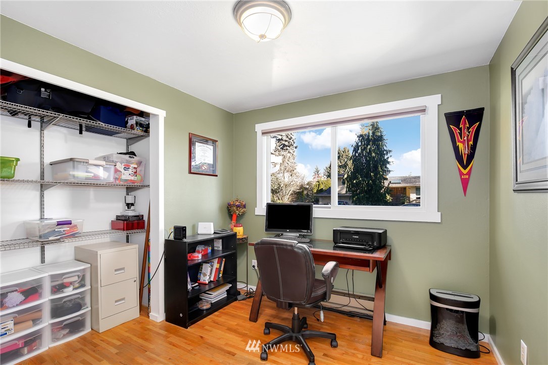22604 3rd Avenue Southeast Bothell, WA 98021 - Photo 16 of 25