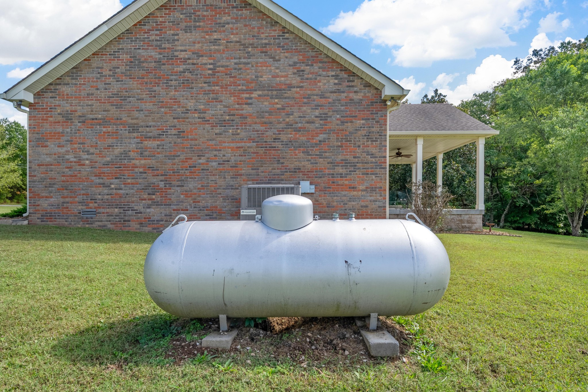2262 Lock B Road North Clarksville, TN 37043 - Photo 10 of 47 Gallery Image 10