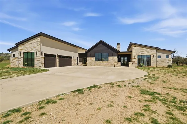 $1,950,000 | 12 Crocket Valley, Strawn, TX 76475