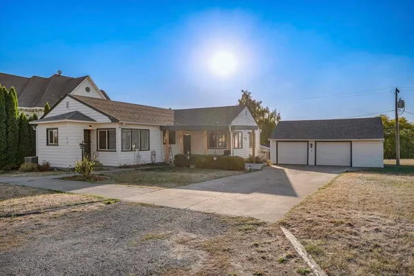 $369,000 | 105 Howard Street, Tekoa, WA 99033