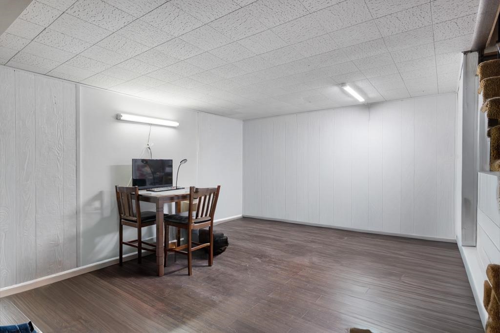 105 Howard Street Tekoa, WA 99033 - Photo 18 of 37