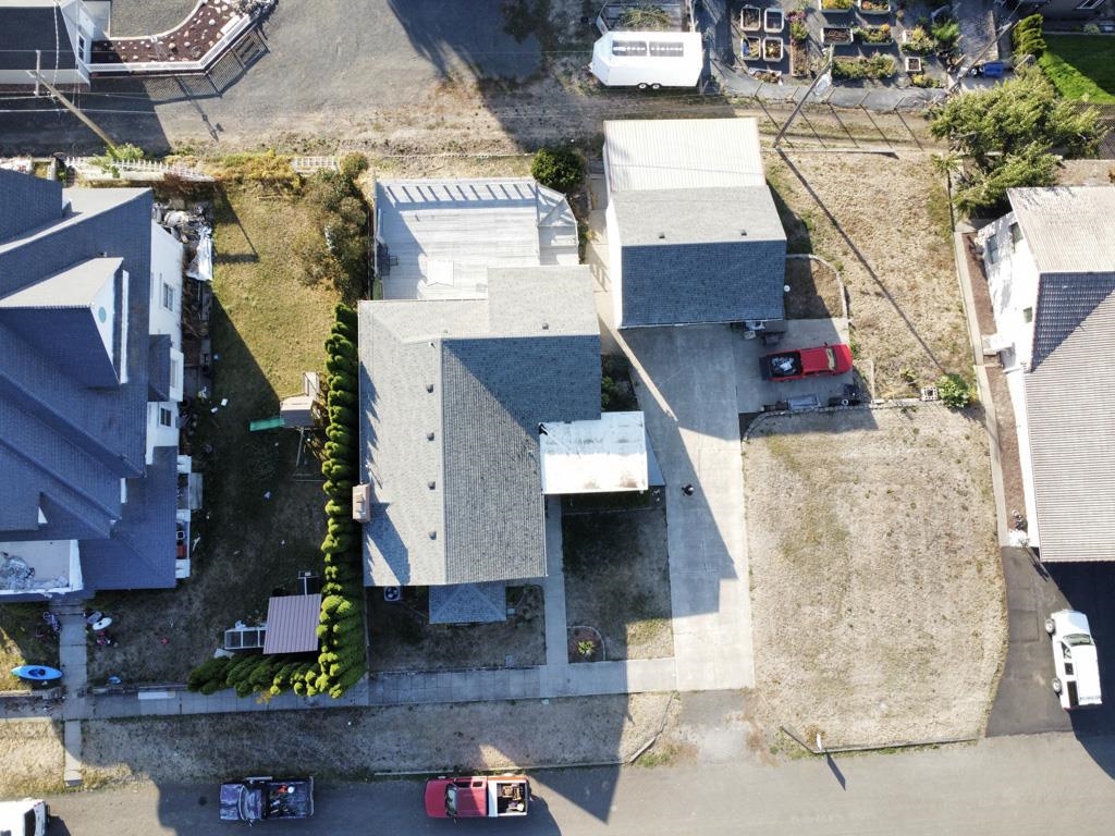 105 Howard Street Tekoa, WA 99033 - Photo 4 of 36