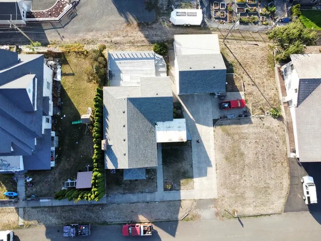 $395,000 | 105 Howard Street, Tekoa, WA 99033