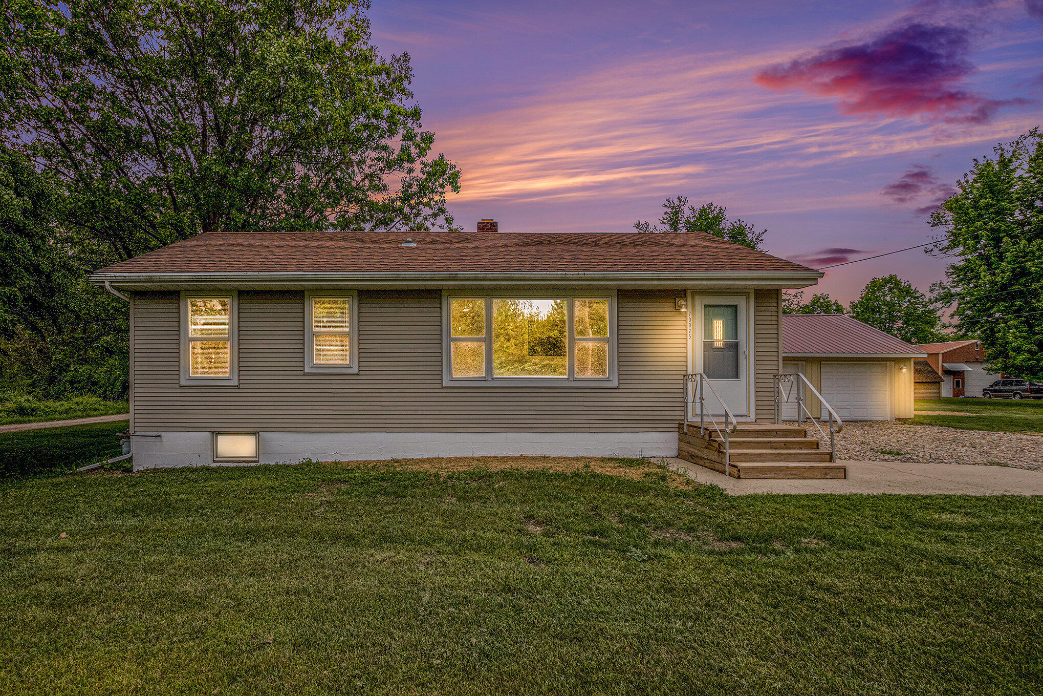 70025 Union Road Union, MI 49130 - Photo 1 of 20 Front