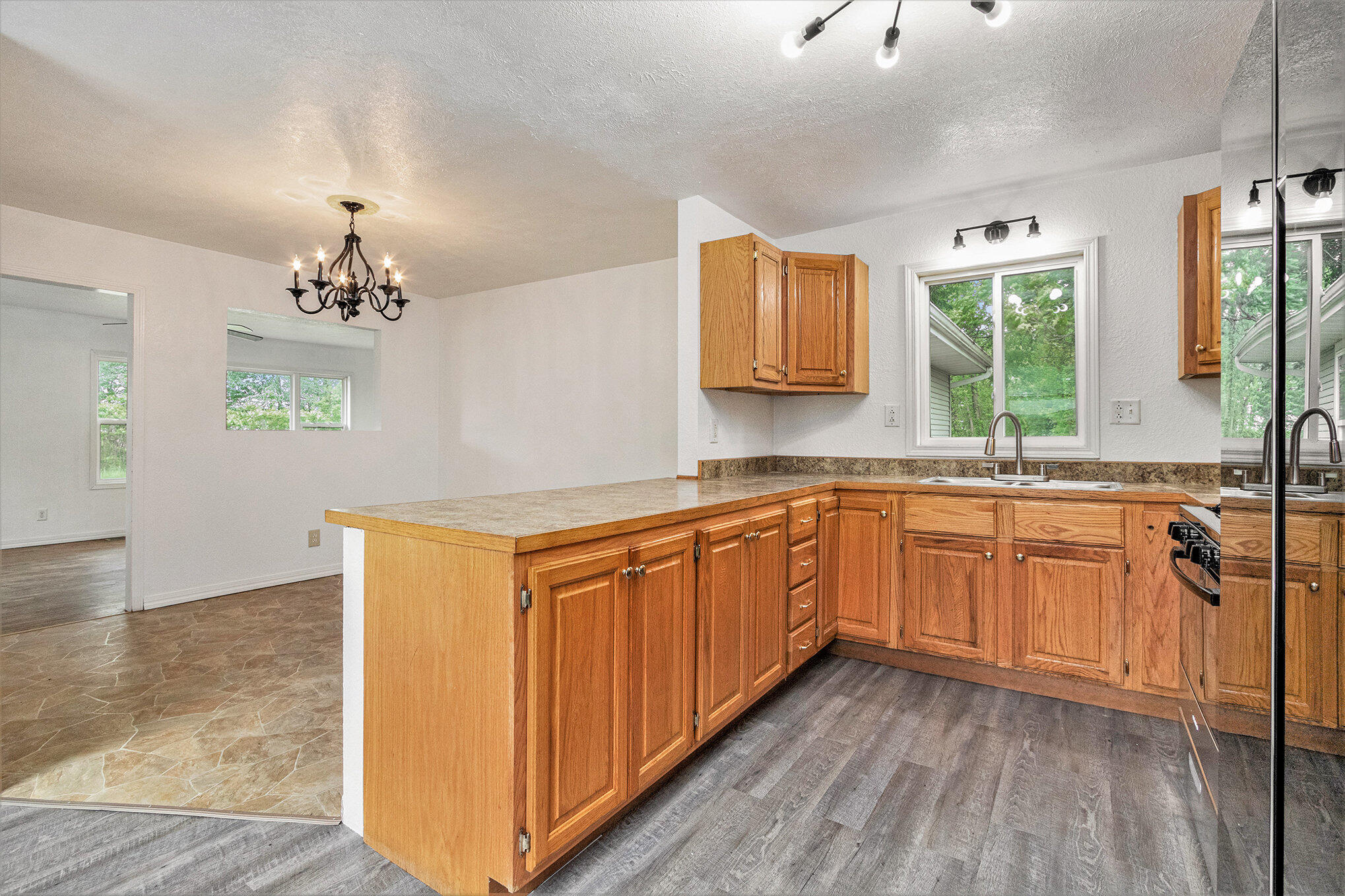 70025 Union Road Union, MI 49130 - Photo 10 of 20 Kitchen