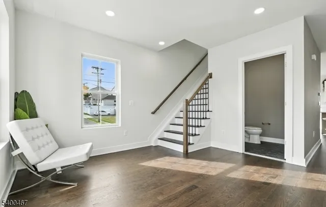 $759,000 | 190 Canterbury Avenue, North Arlington, NJ 07031