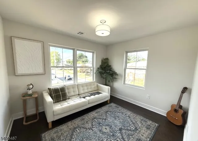 $759,000 | 190 Canterbury Avenue, North Arlington, NJ 07031