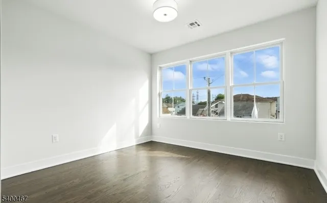 $759,000 | 190 Canterbury Avenue, North Arlington, NJ 07031