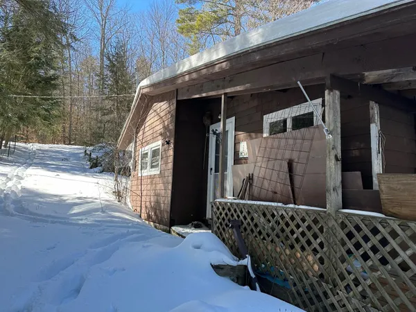 $225,500 | 39 Pine Road, Fitzwilliam, NH 03447