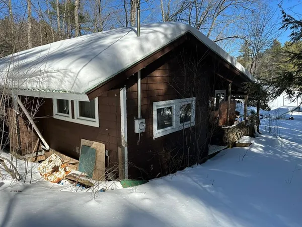 $225,500 | 39 Pine Road, Fitzwilliam, NH 03447