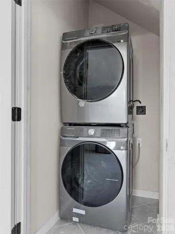 $1,300,000 | 102 Pole Miller Extension, Brevard, NC 28712