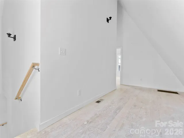 $1,300,000 | 102 Pole Miller Extension, Brevard, NC 28712