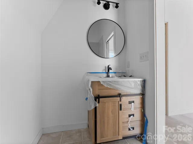 $1,300,000 | 102 Pole Miller Extension, Brevard, NC 28712