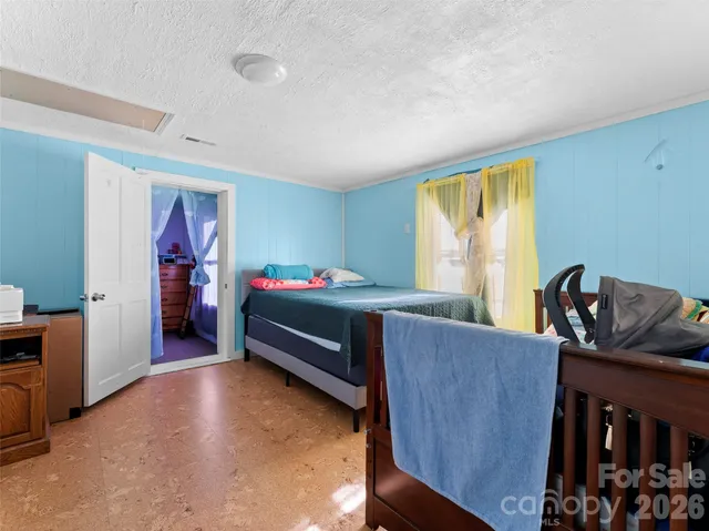 $1,300,000 | 102 Pole Miller Extension, Brevard, NC 28712