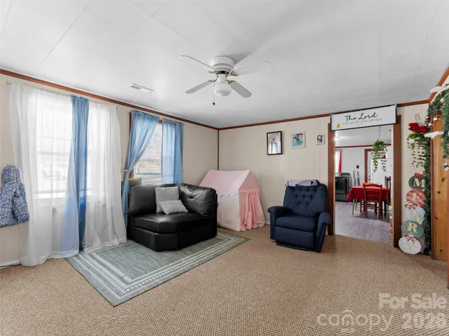 $1,300,000 | 102 Pole Miller Extension, Brevard, NC 28712