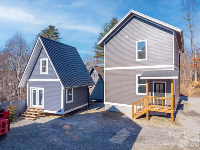 $1,300,000 | 102 Pole Miller Extension, Brevard, NC 28712