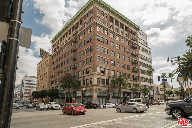 a view of a terrace with a terrace