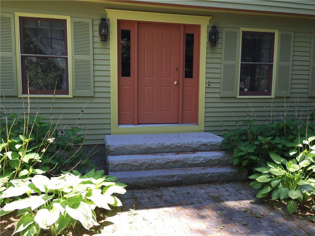 47 Hemlock Road Brunswick, ME 04011 - Photo 2 of 35 Inviting entrance with granite steps