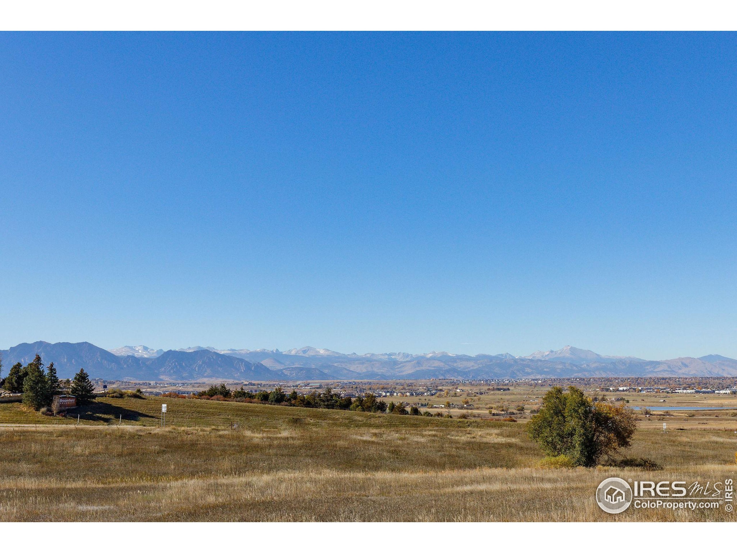 1320 West 12th Avenue Broomfield, CO 80020 - Photo 50 of 50 a view of an ocean