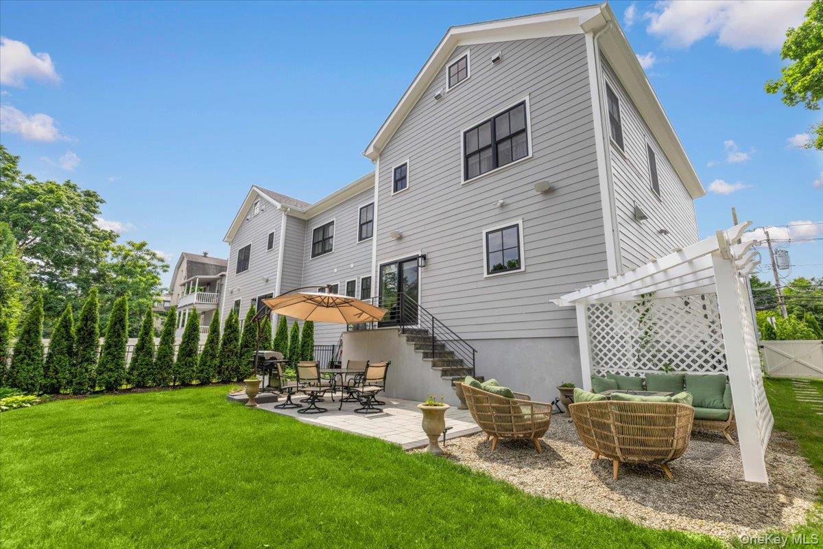 81 Theodore Fremd Avenue, Unit A Rye, NY 10580 - Photo 25 of 31