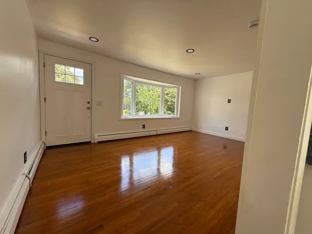 $4,000 | 29 Blueberry Hill Road, Groton, CT 06340