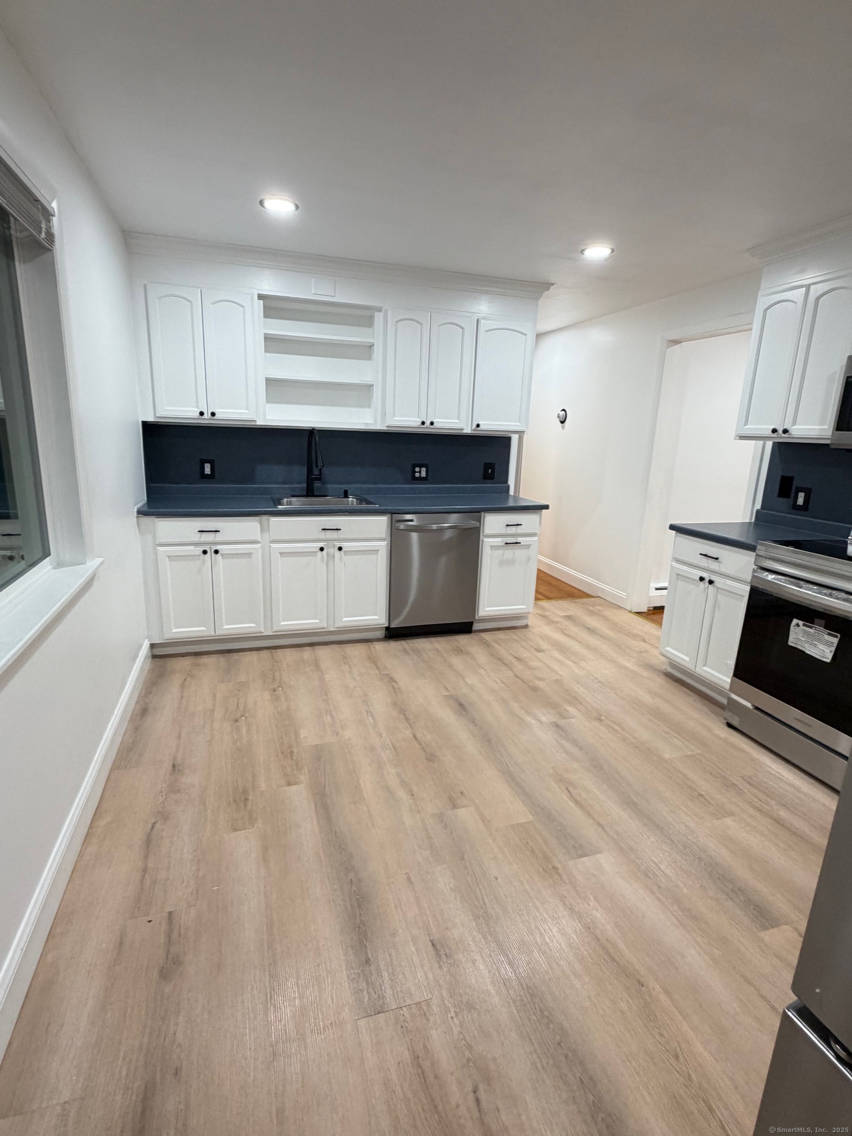 29 Blueberry Hill Road Groton, CT 06340 - Photo 23 of 29