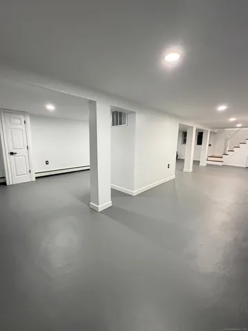 $4,000 | 29 Blueberry Hill Road, Groton, CT 06340