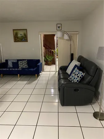 $1,900 | 1890 West 56th Street, Unit 1221, Hialeah, FL 33012