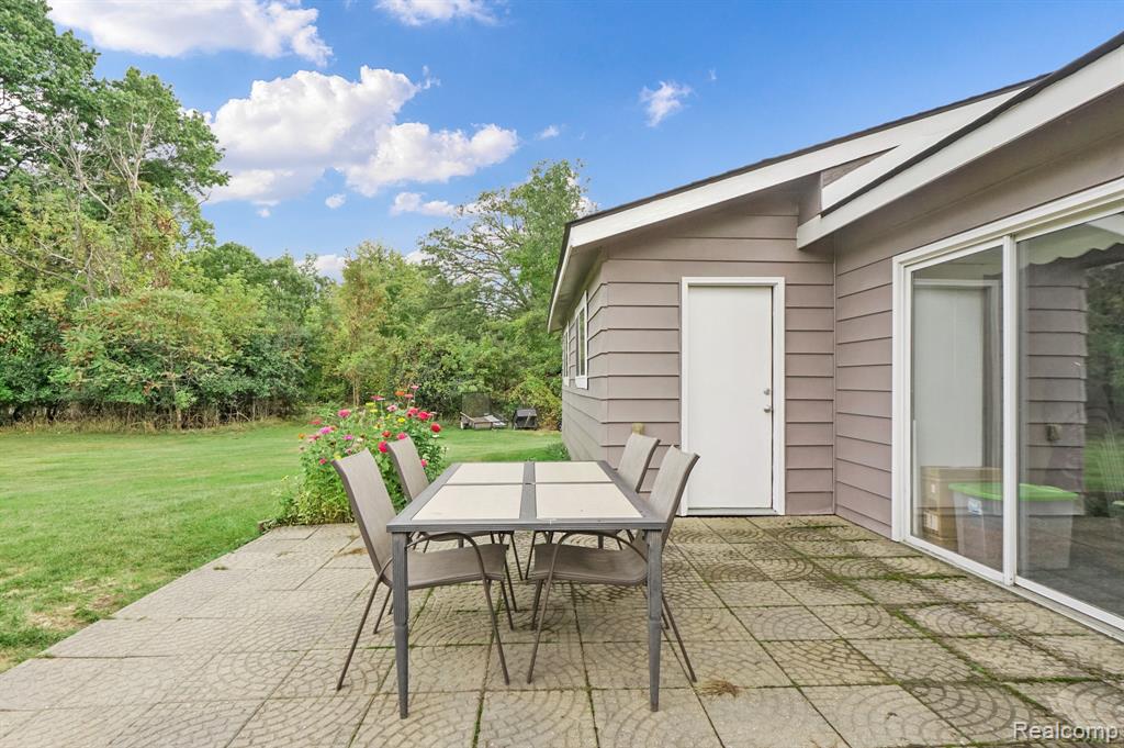 5014 Oak Hill Road Clarkston, MI 48348 - Photo 21 of 29