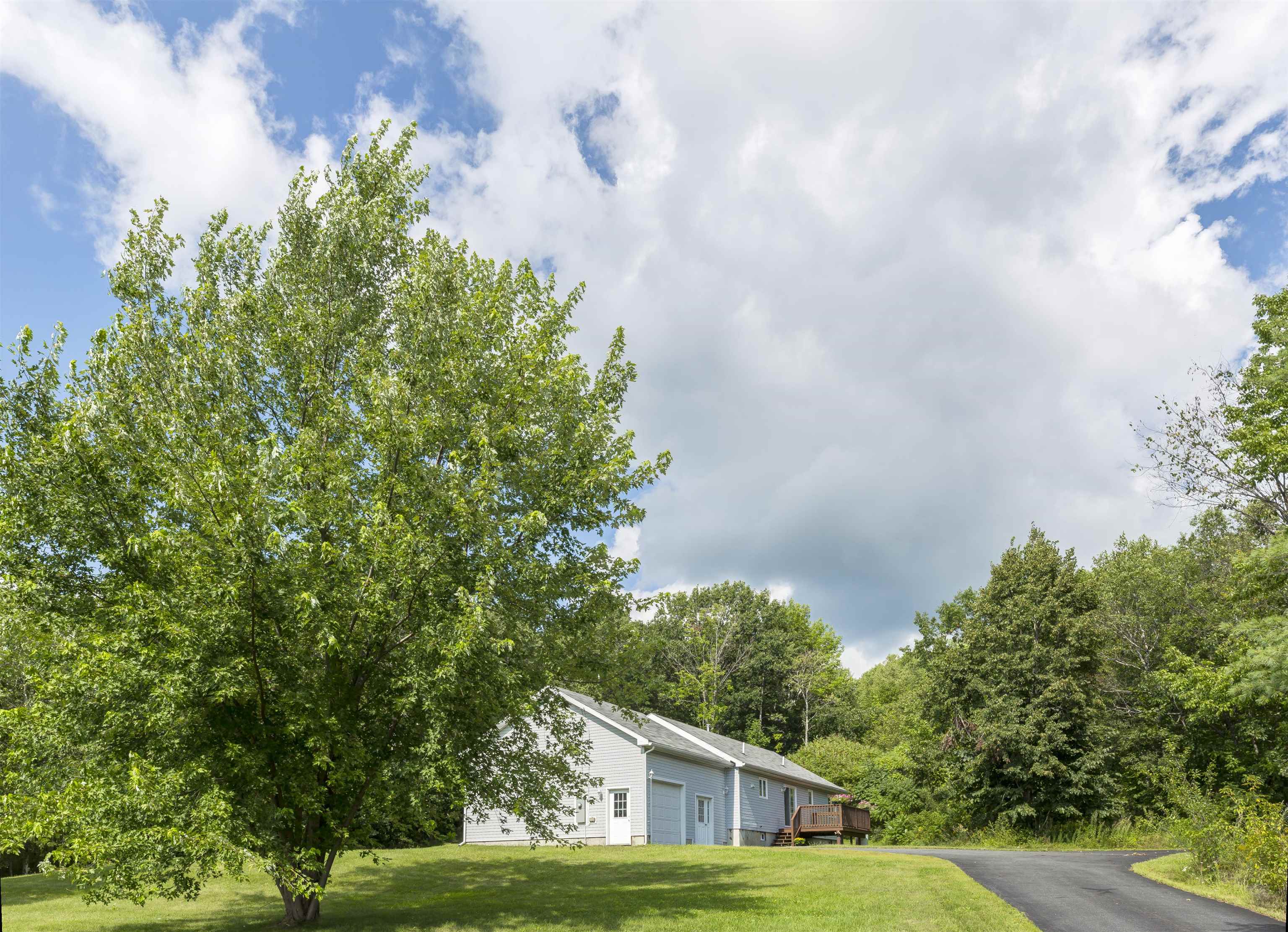 9 Farr Road Lebanon, NH 03766 - Photo 6 of 37