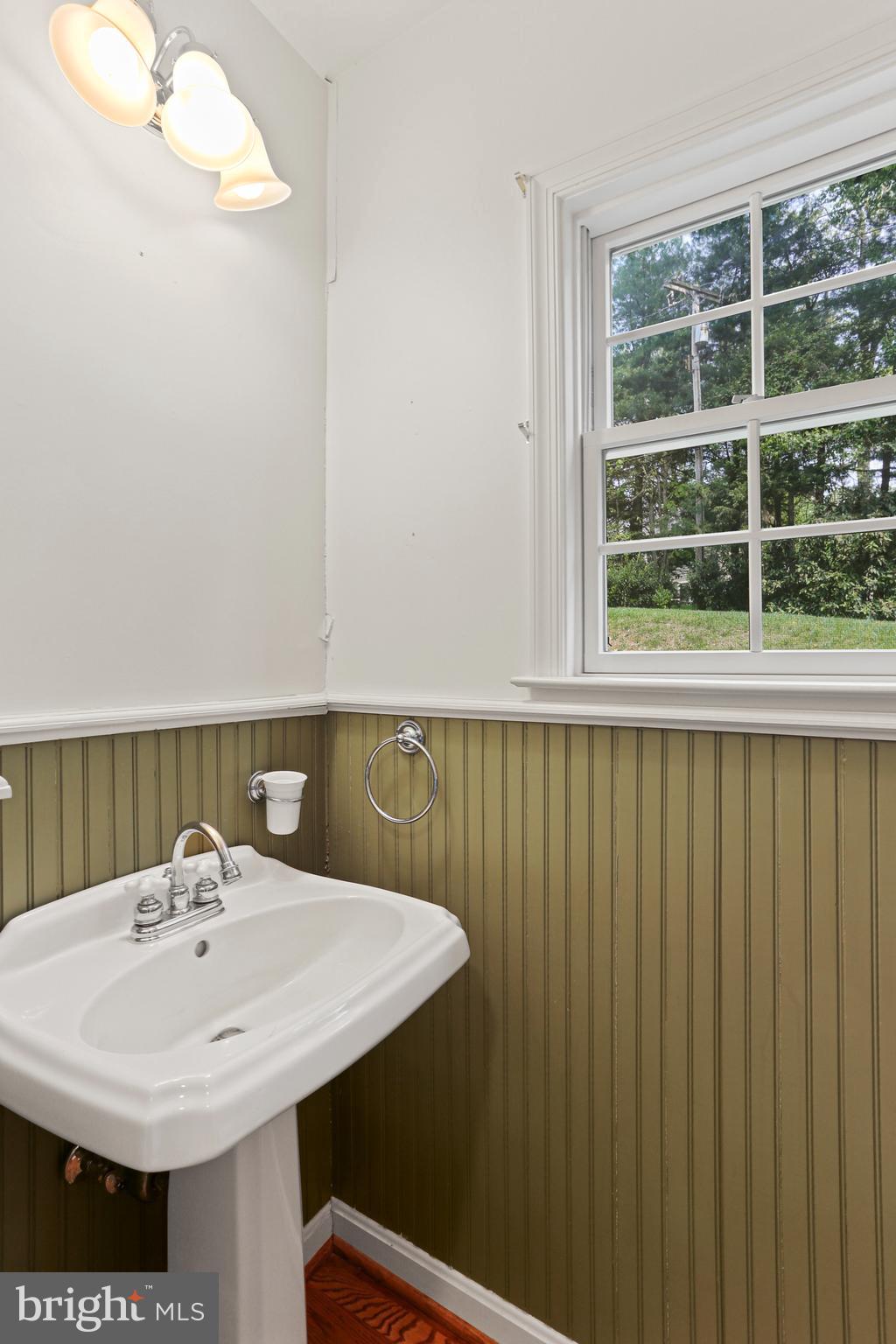 1828 Circle Road Towson, MD 21204 - Photo 13 of 37 Main Floor Half Bath